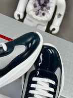 P - SNEAKERS