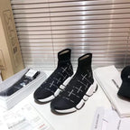 B - SNEAKERS