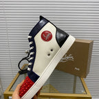 A - SNEAKERS