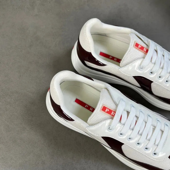 P - SNEAKERS