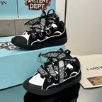L - SNEAKERS