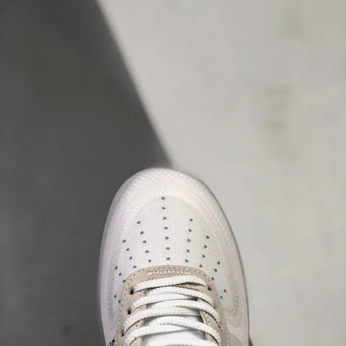 N - SNEAKERS