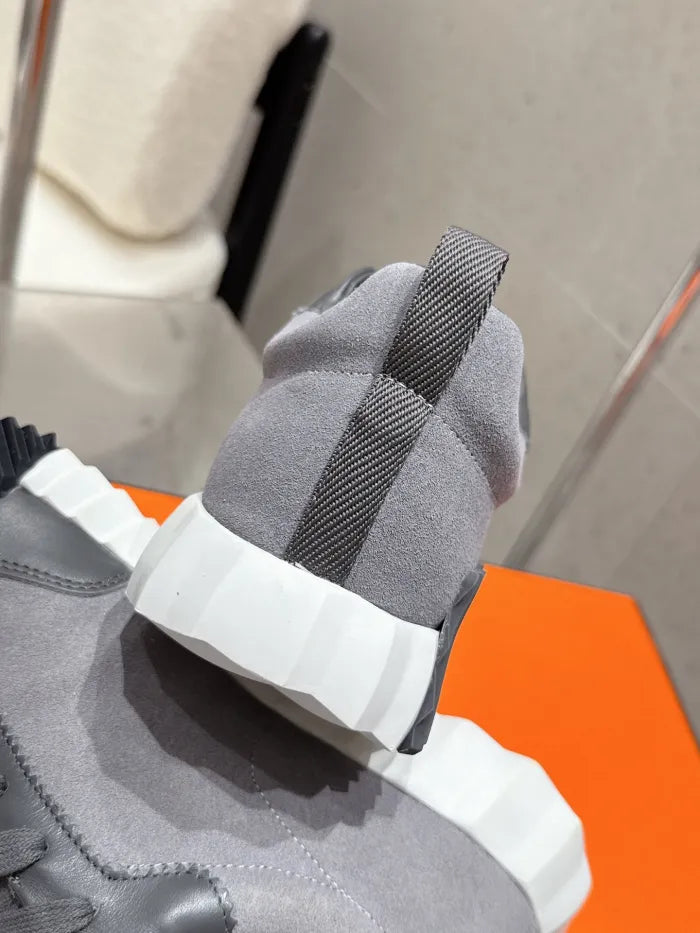 H - SNEAKERS