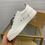 C - SNEAKERS