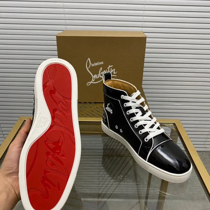 C - SNEAKERS