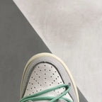 N - SNEAKERS